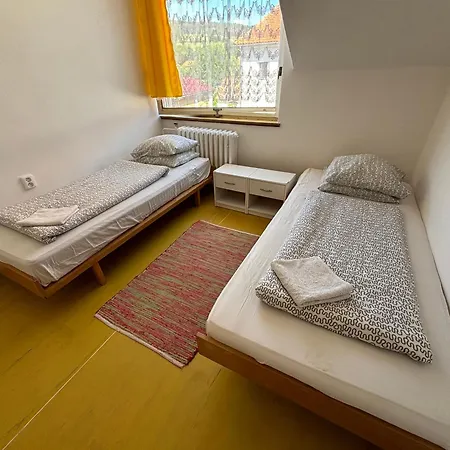 Restaurace A U Jezirka Pensjonat