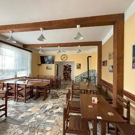 Restaurace A U Jezirka *